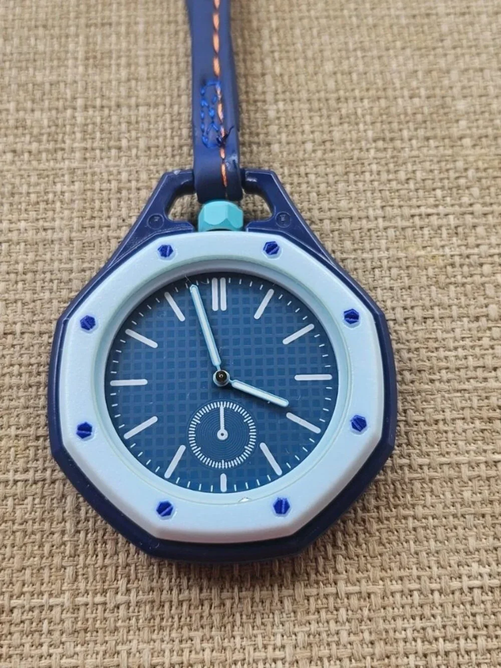 Pocket Watch Fashion Hand Watch Blue/White Tone Sport Analog Watch W/ Box